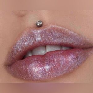 Jeffree Star Sequin Glass